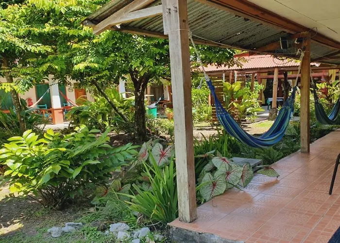 Cabinas Palmer Makanda