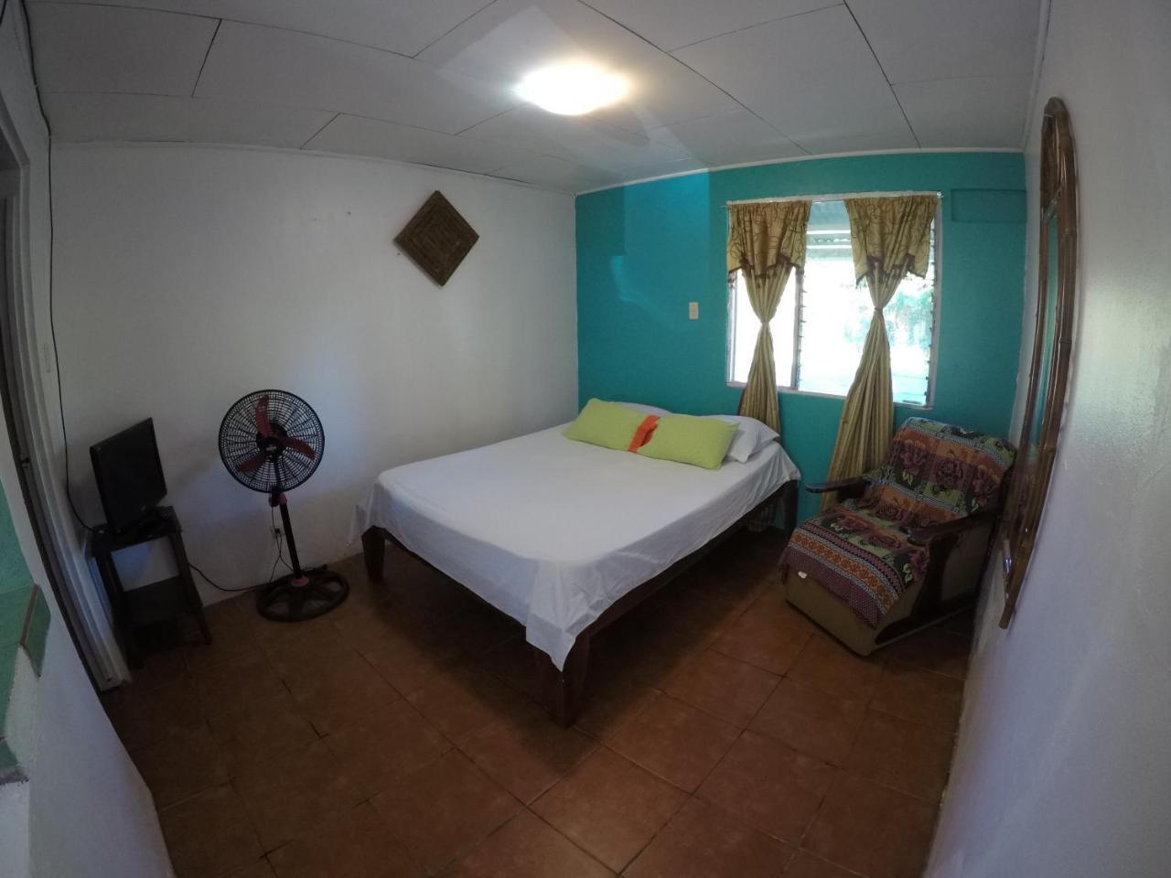 Cabinas Palmer Makanda * Cahuita